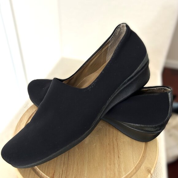 Ecco Women's Black Stretch Slip-On Shoe- Size 41 EU - Picture 8 of 8